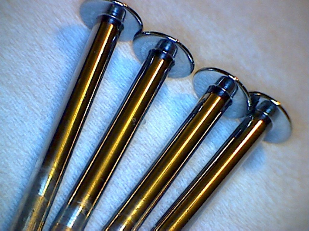 Fast Polished Pinewood Derby Speed Axles Camber Bent